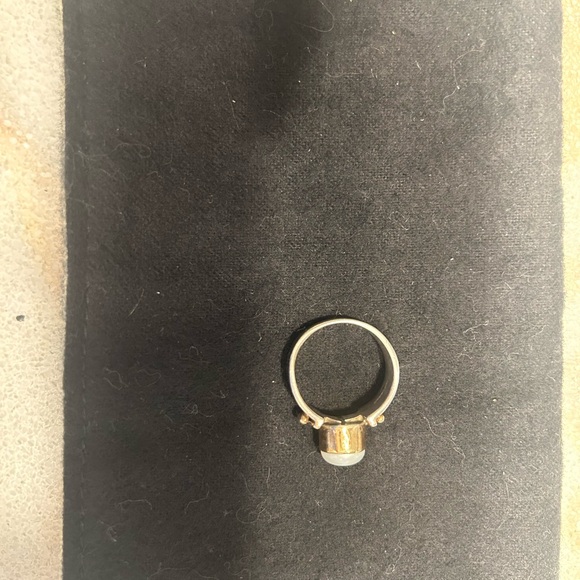 Sterling, 14k gold and pearl ring. Size 8 - Picture 4 of 4